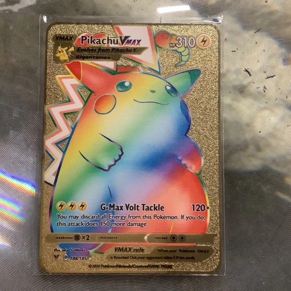Pokémon TCG Pikachu VMAX Vivid Voltage 188/185 Holo Secret Rare